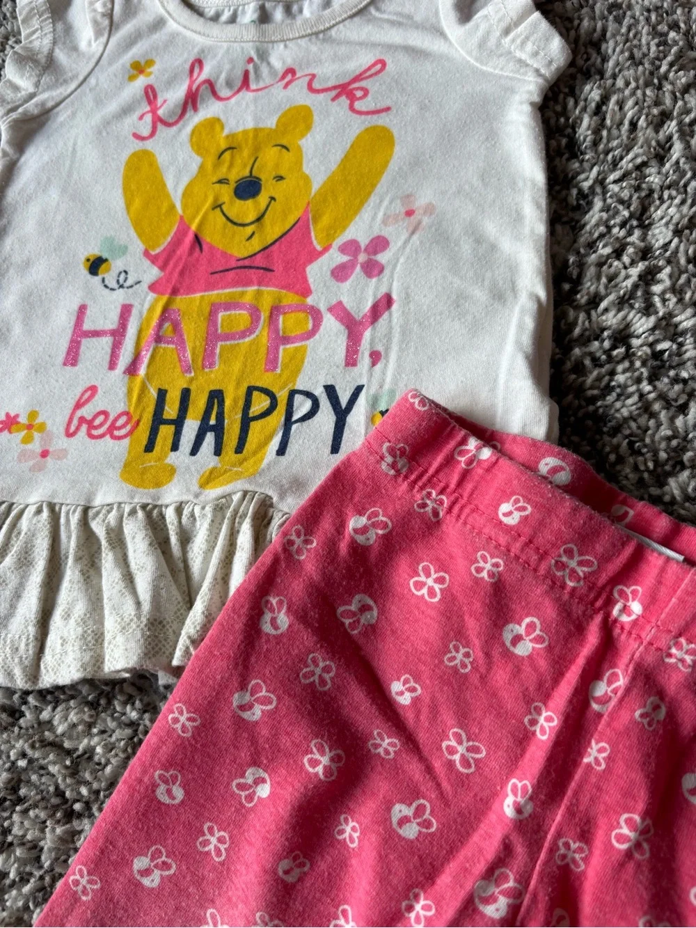 Disney White & Pink Winnie the Pooh 'Think Happy' Matching set
